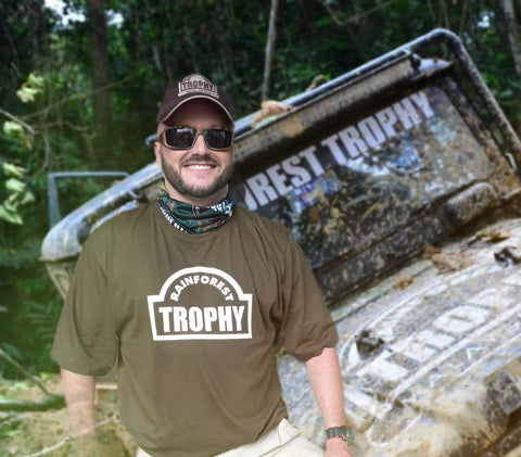 RFT - XL ARMY GREEN COTTON T-SHIRT 2019 Limited Edition - RainForest TROPHY